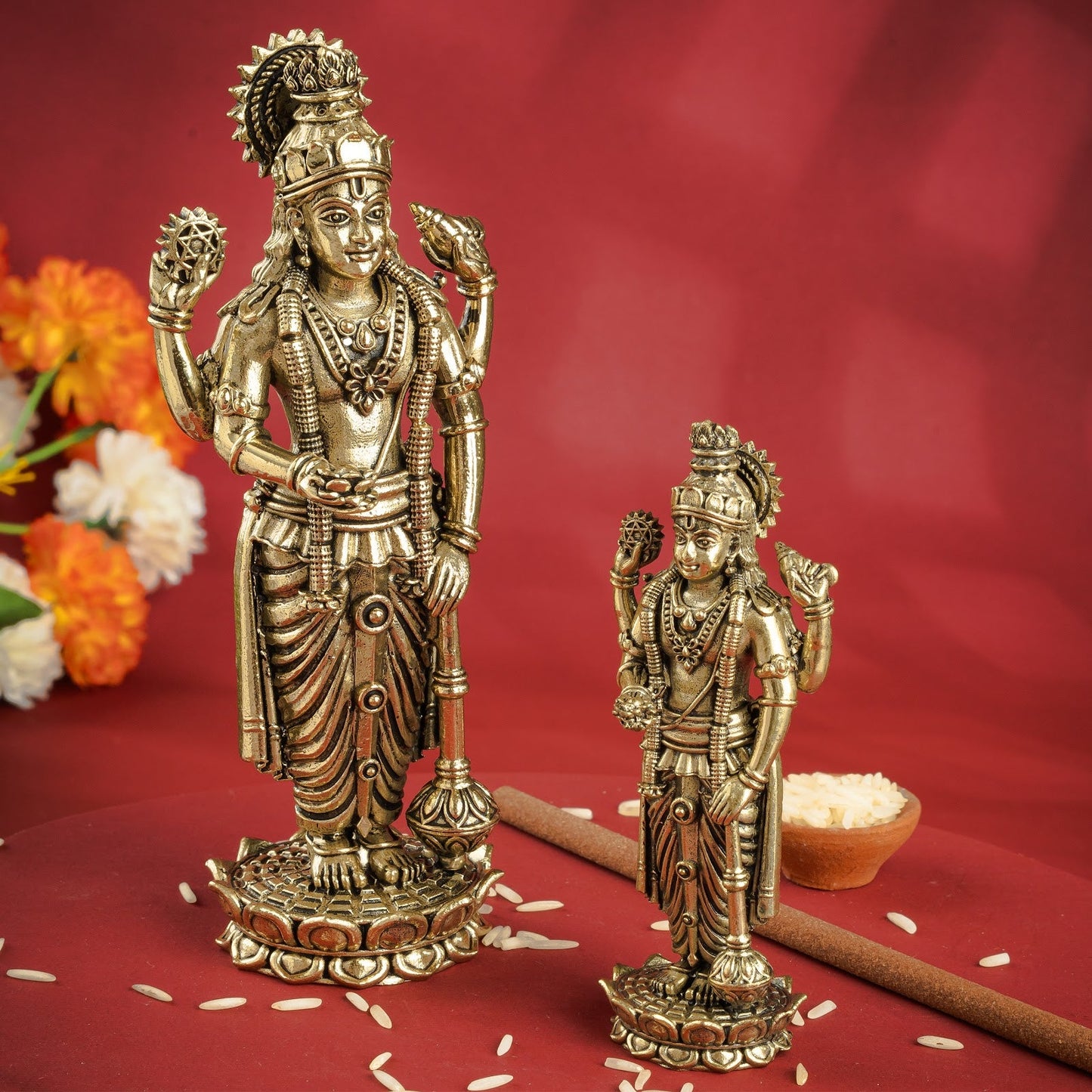 Pure Brass Lord Vishnu JI Idol – Four Armed Standing Statue on Lotus