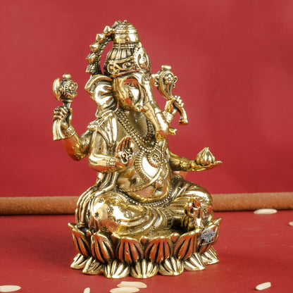 Pure Brass Chaturbhuja Ganesh Ji Murti With Pasha and Parashu