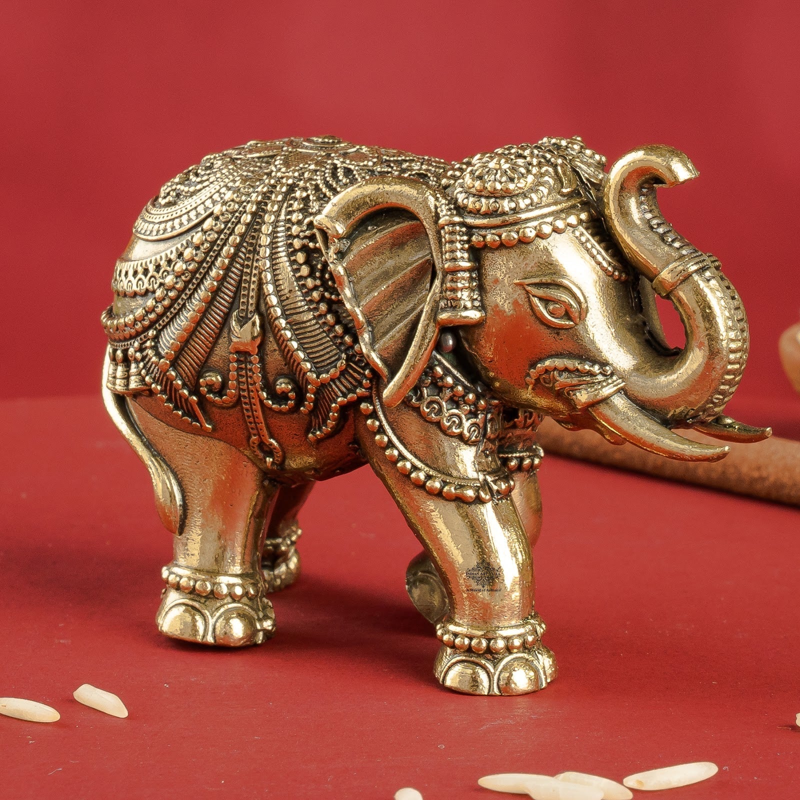 Brass Elephant Showpiece with Raised Trunk – Symbol of Prosperity