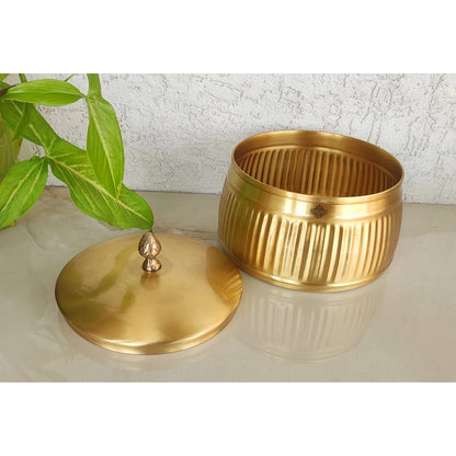 Pure Brass Lining Design Storage Box/Jar/Canister With Lid, Kitchen, Hotel & Restaurants, Volume-1200 ML