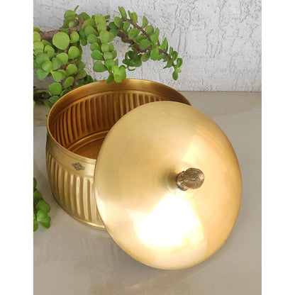 Pure Brass Lining Design Storage Box/Jar/Canister With Lid, Kitchen, Hotel & Restaurants, Volume-1200 ML