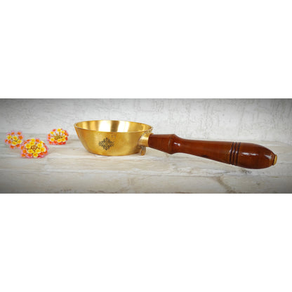Brass Matt Finish Oil Warmer Bowl With Wooden Handle, Length-22.86 cm