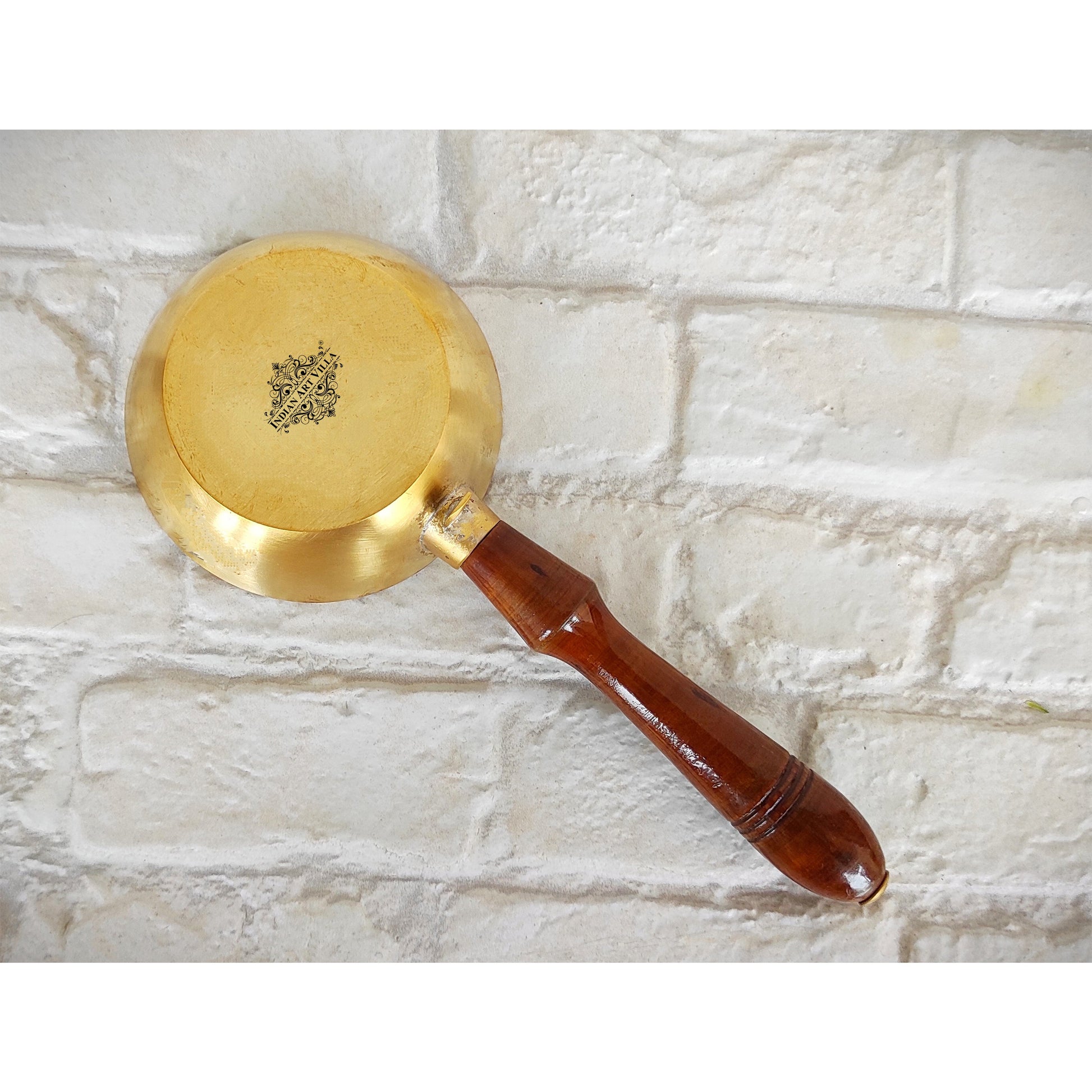 Brass Matt Finish Oil Warmer Bowl With Wooden Handle, Length-22.86 cm