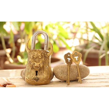 Old Vintage Style Bull Face Shape Brass Security Lock with 2 Keys, Size-2.8x15.24 cm