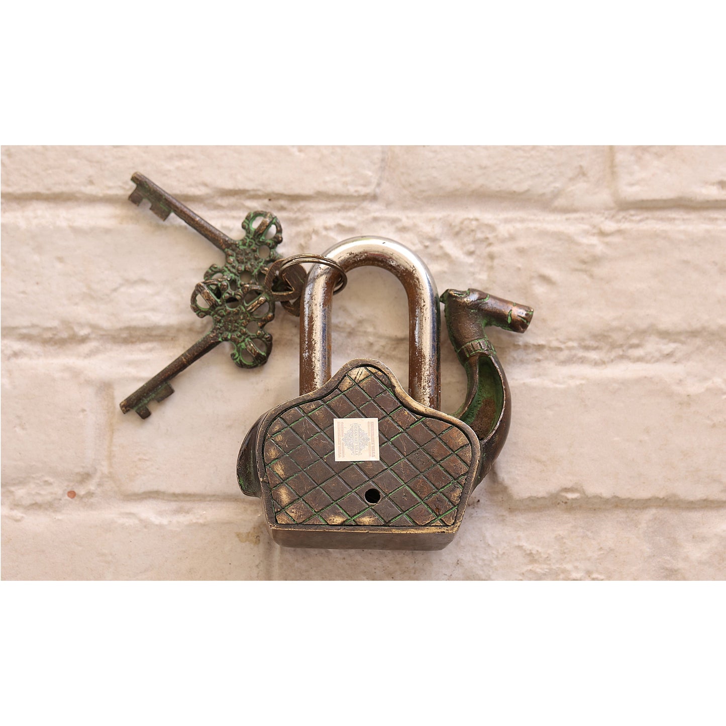 Handmade Old Dark Brown Vintage Style Camel Shape Brass Security Lock with 2 Keys, Size-4x11.43 cm