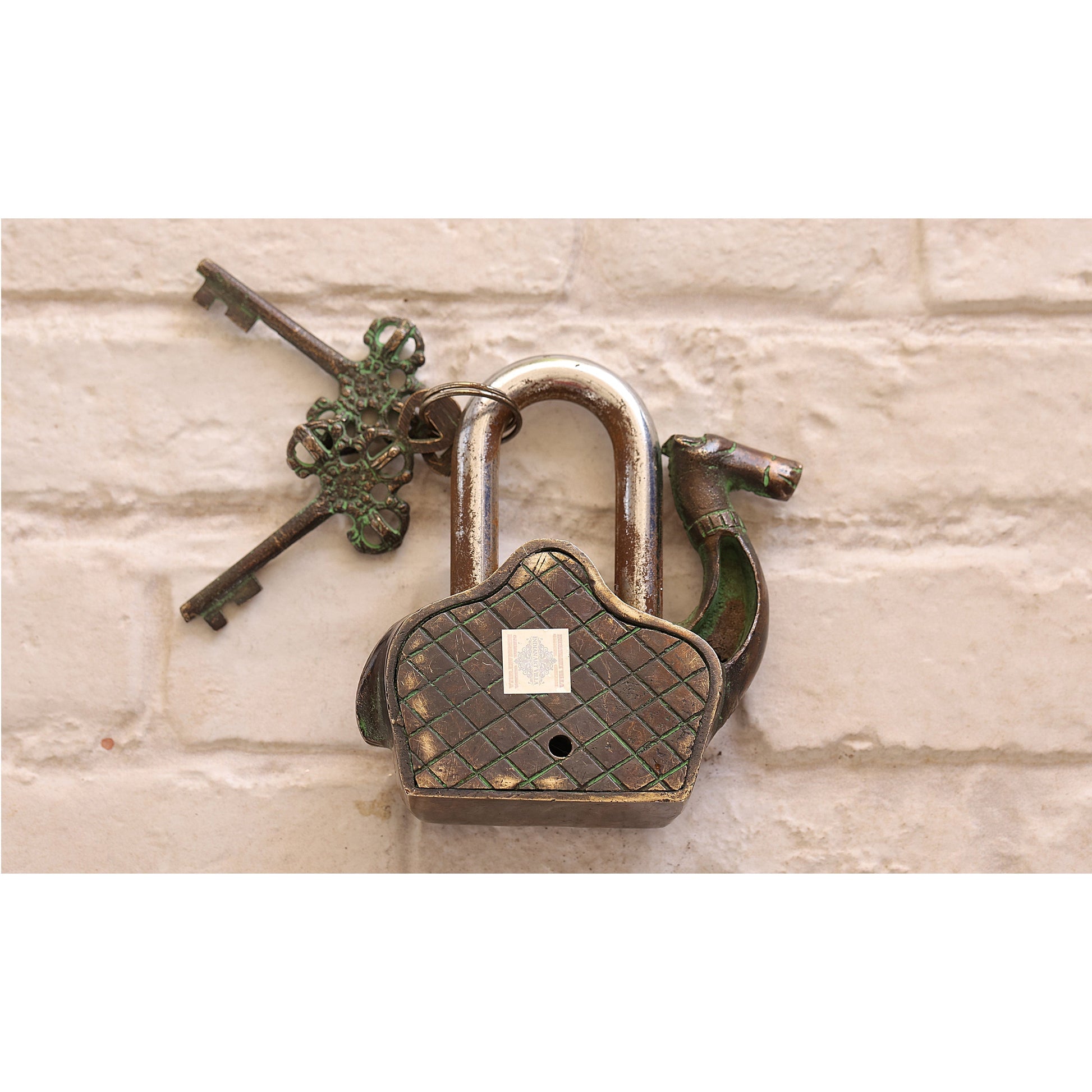 Handmade Old Dark Brown Vintage Style Camel Shape Brass Security Lock with 2 Keys, Size-4x11.43 cm