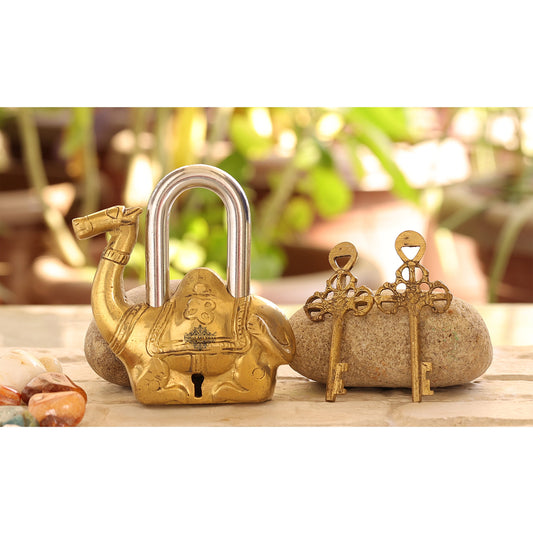 Handmade Old Vintage Style Gold Camel Shape Brass Security Lock with 2 Keys, Size-4x11.43 cm