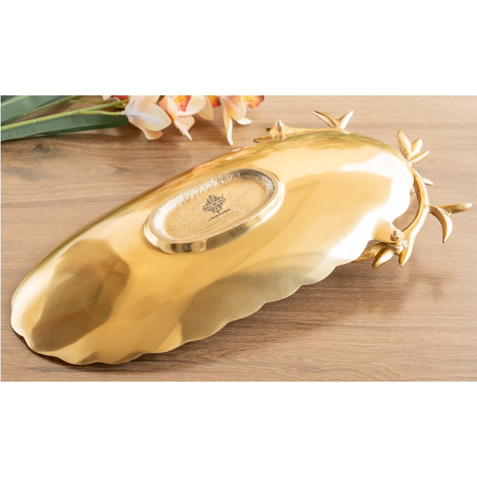 Brass Finish Decorative Serving Platter with Bird Design – 43 CM Oval Shape, Elegant Tableware for Home, Kitchen, Parties, Weddings, and Gifting