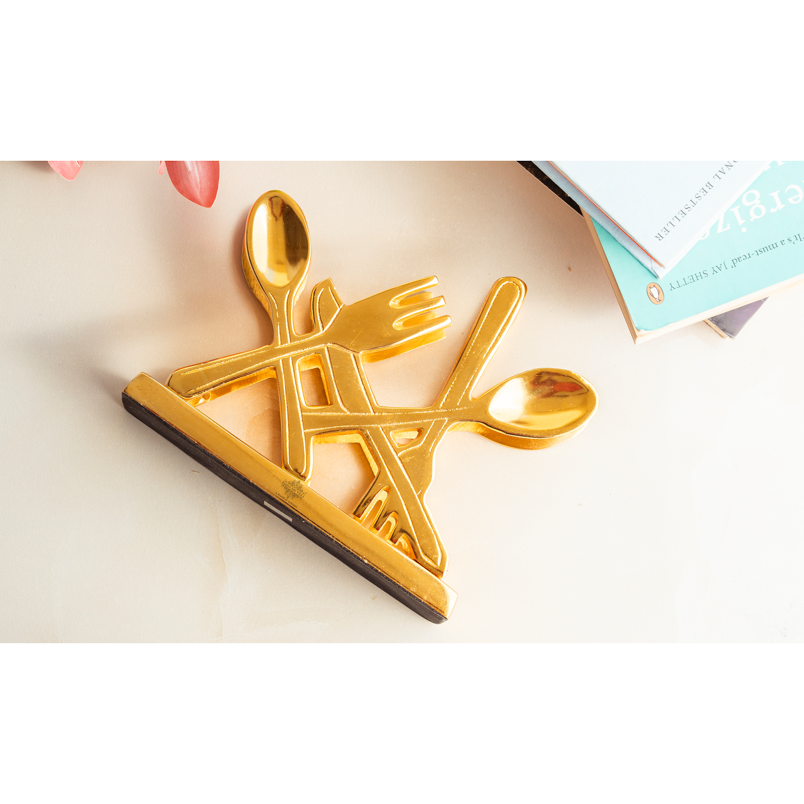 Gold Finish Napkin/Tissue Paper Holder – Elegant Cutlery Design, Decorative Table Accessory for Home, Office, Restaurants, and Gifting