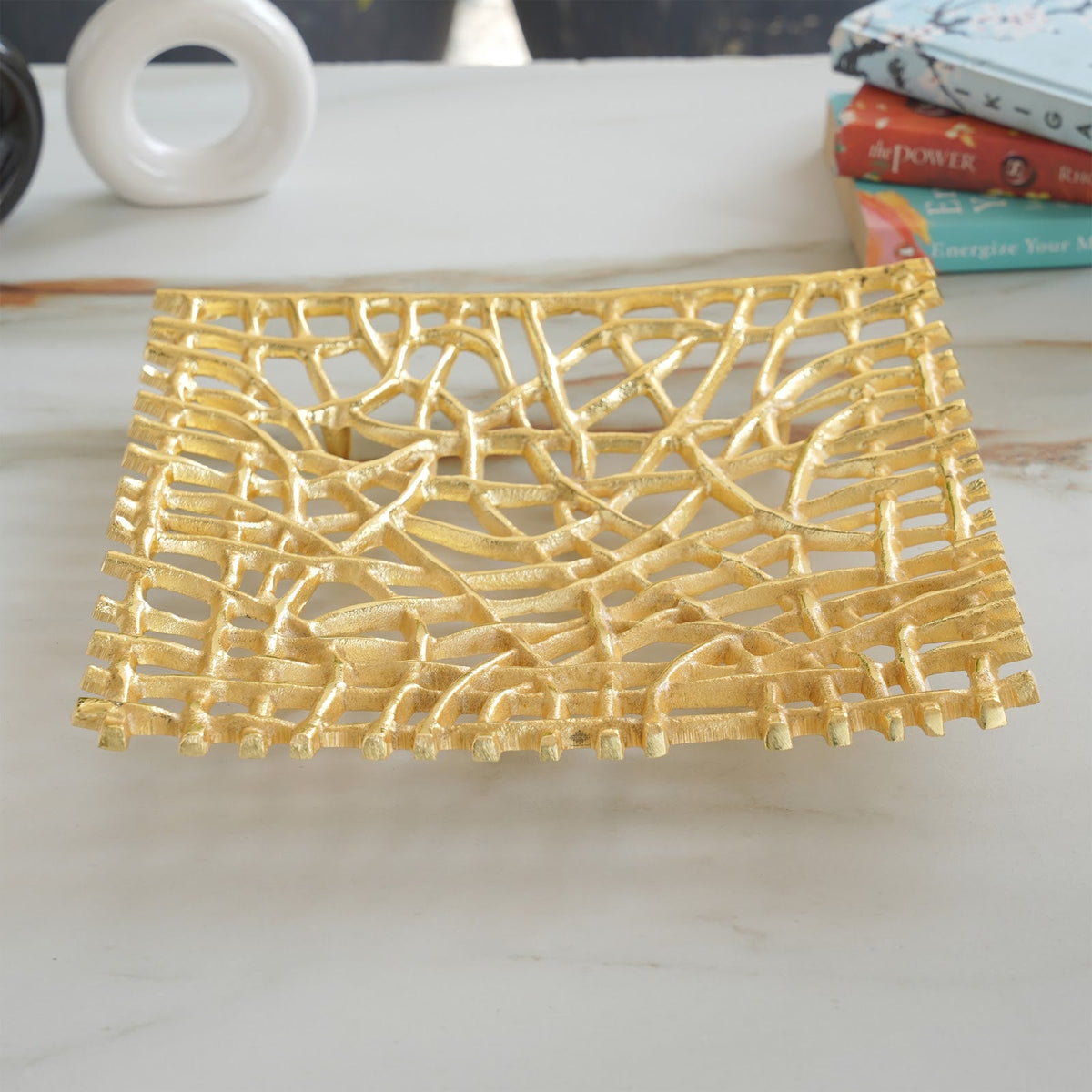Brass Finish Decorative Aluminium Centerpiece Platter