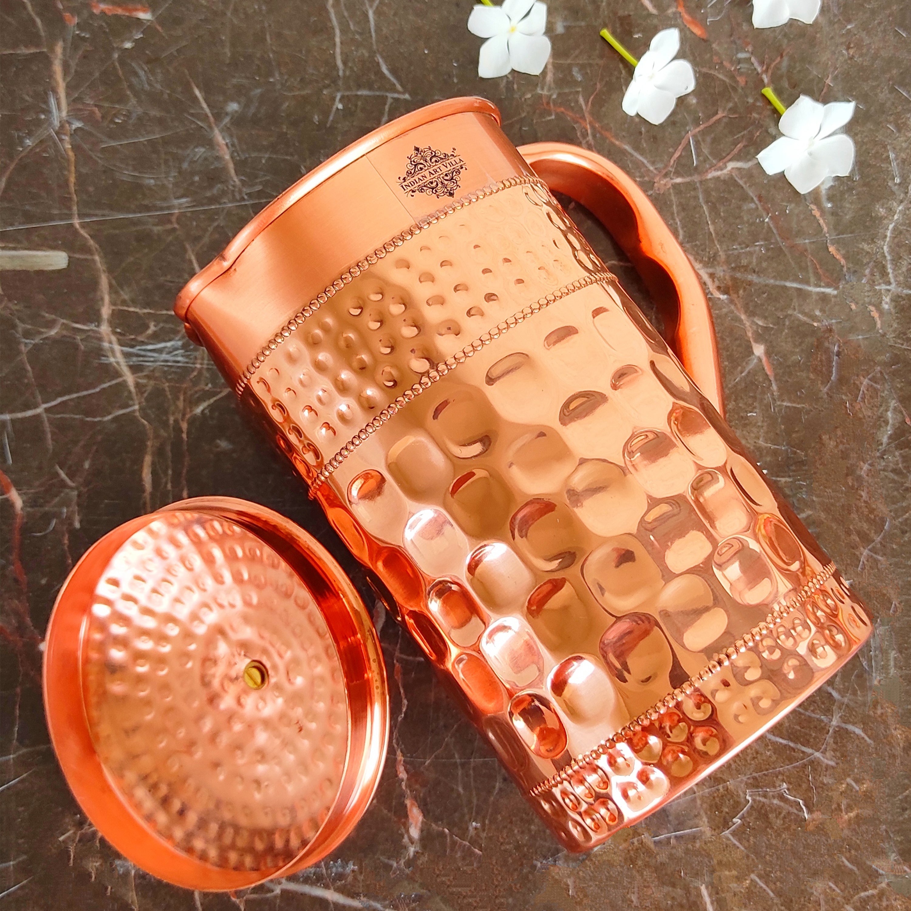Pure Copper Jug With Diamond Hammered Beeding & Plain Design