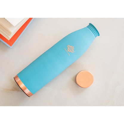 Pure Copper Bottle with Lacquer Coated Silk Finish Design, 900 ML