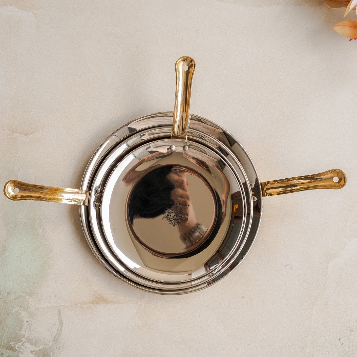 Steel Copper Serving Hammered Tawa Platter With Brass Handle, Home Hotel Rtaurant