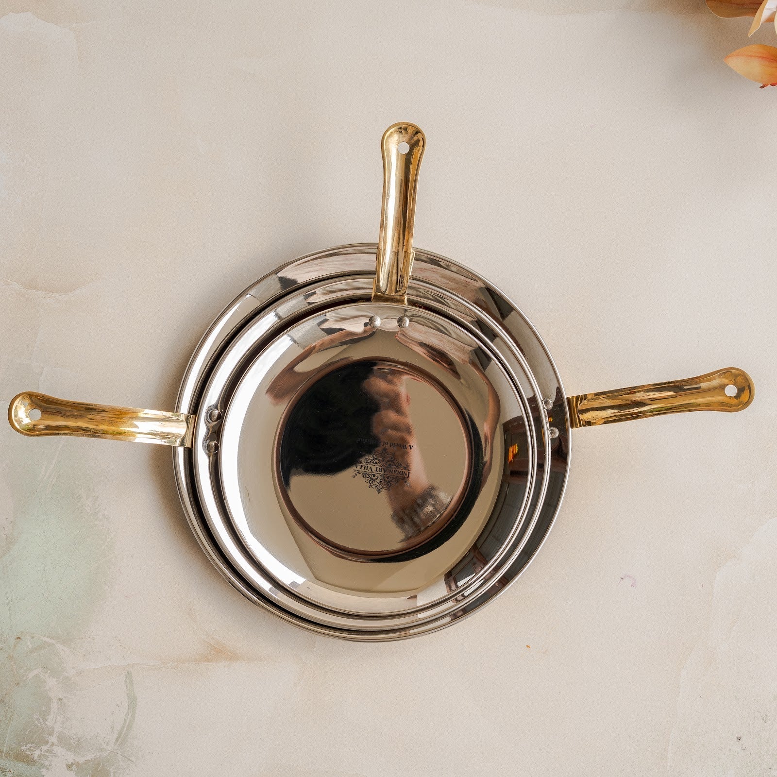 Steel Copper Serving Hammered Tawa Platter With Brass Handle, Home Hotel Rtaurant