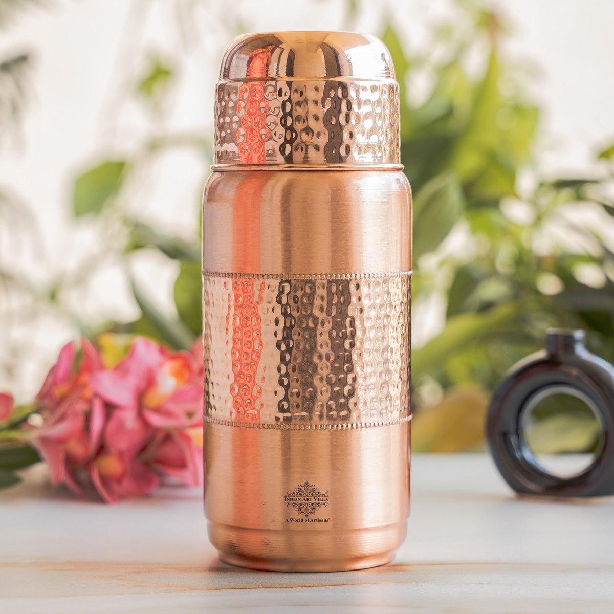 Pure Copper Hammered Water Bottle with Glass Lid – 2000 ML