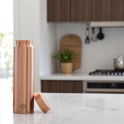 Pure Copper Bottle with Lacquer Coated Finish and Straight Shape