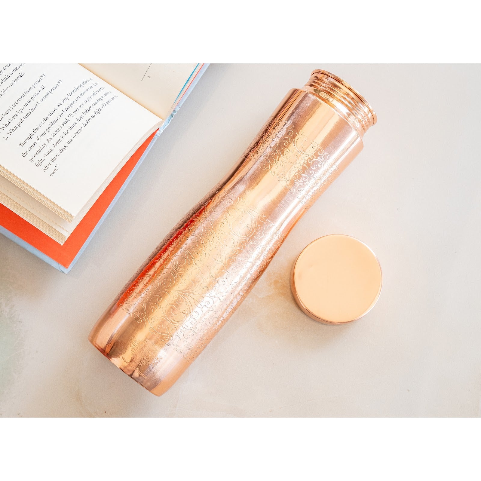 Copper Bottle with Curved Shape & Lacquer Embossed Design – 900ml