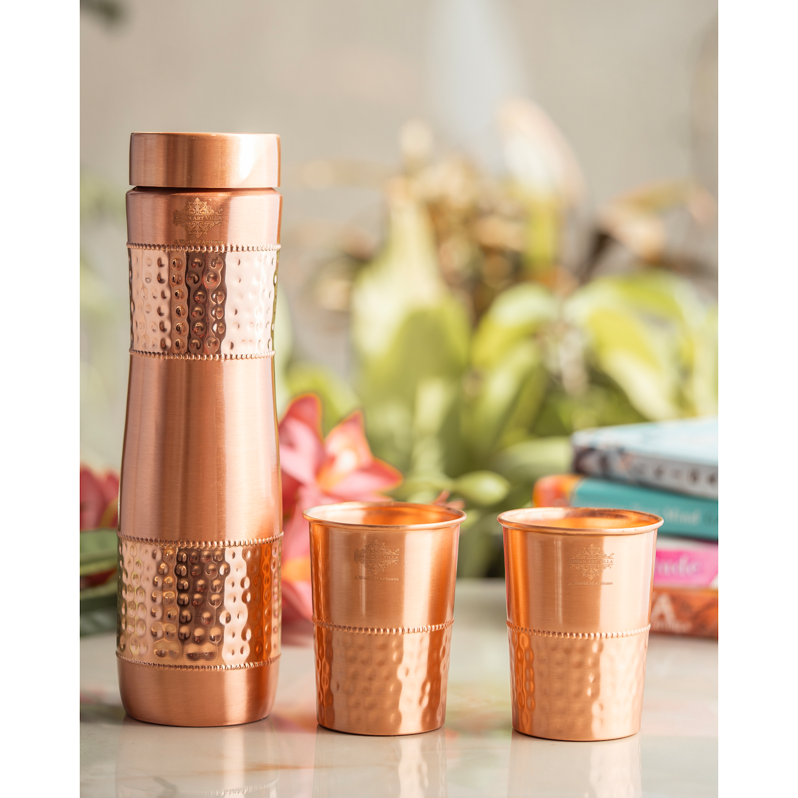 Indian Art Villa, Copper Drinkware Gift Set of 2 Glass and 1 Bottle With Half Lacquer Half Hammer Design, 275 ML  Glass and 1000 ml Bottle