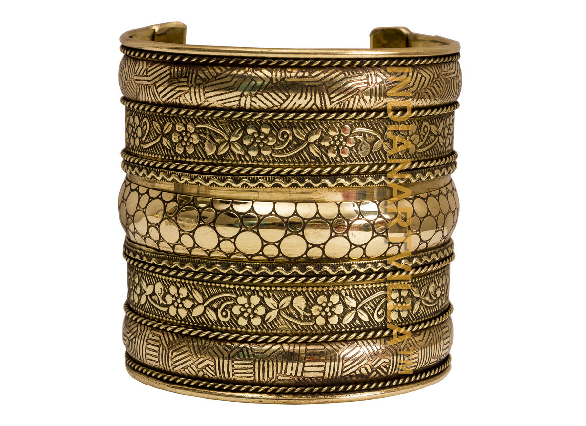 Handmade Brass Antique Rare Design Openable Kada Bracelete Bangle