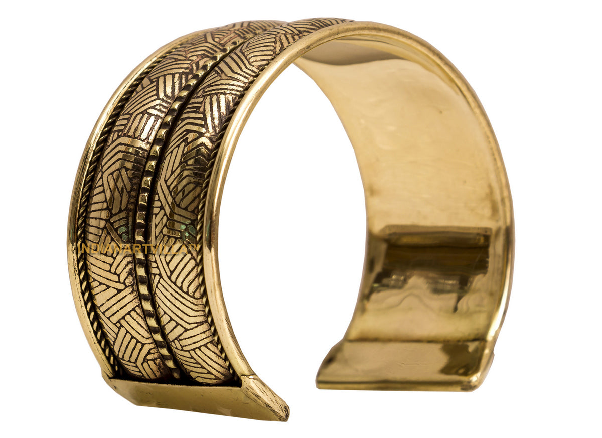 Pure Brass Antique Rare Design Openable Kada