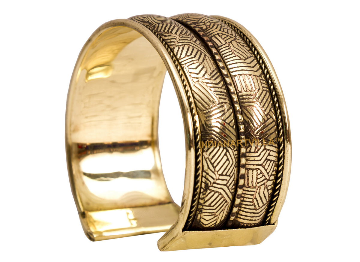 Pure Brass Antique Rare Design Openable Kada