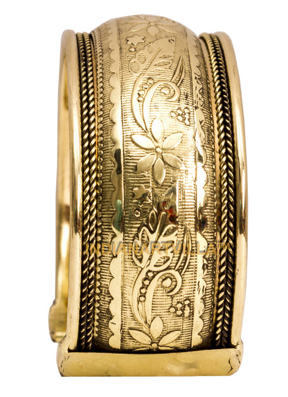 Pure Brass Antique Rare Design Openable Kada