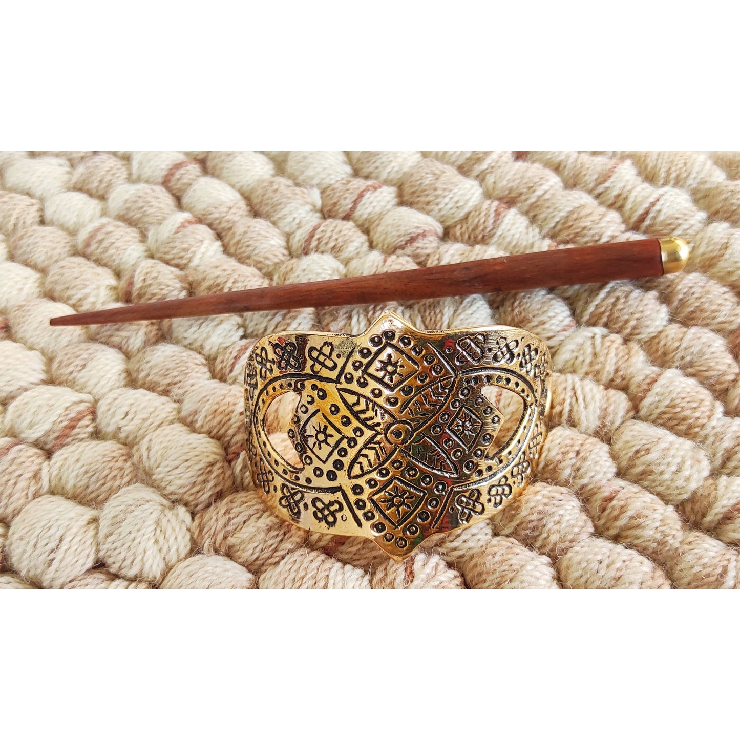 2Pcs. Hair Clip Set of 1 Brass Oval Lining & 1 Steel, Gold Arch Design