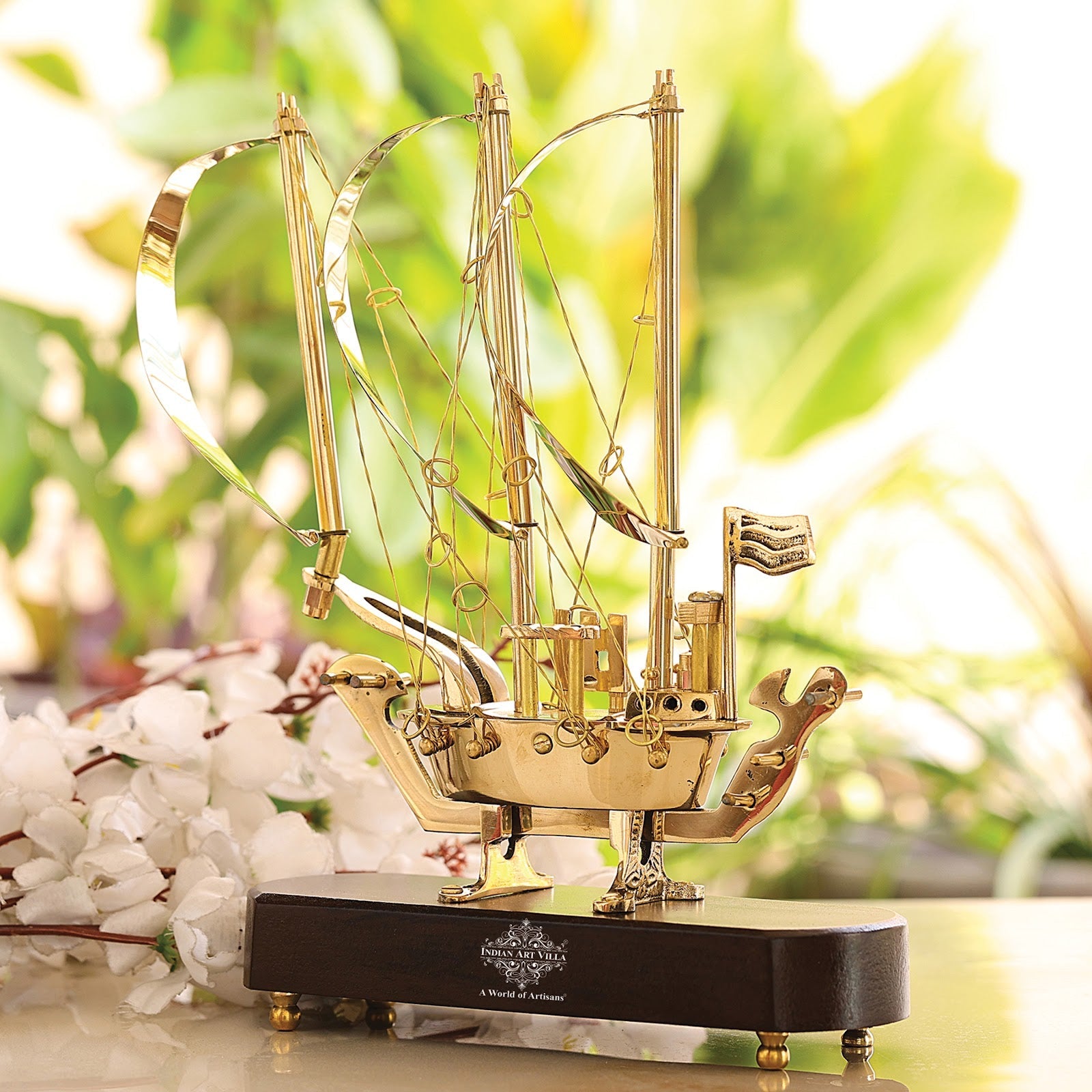 Brass Handmade Designer Ship, Yacht Showpiece, Miniature, Home Decor