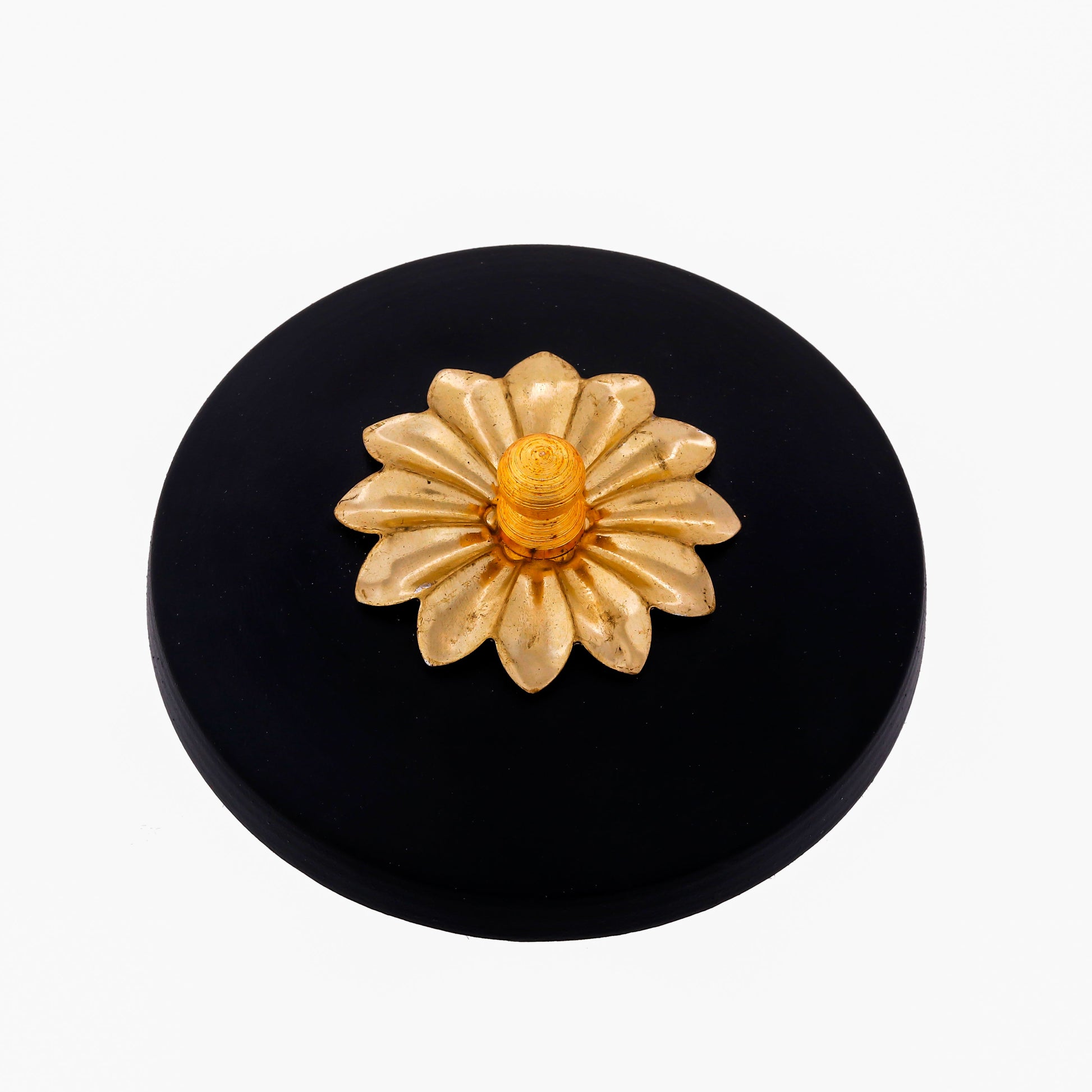 Handmade Dry Fruit Gift Box Chocolate Box For Diwali Marriage Gift Multipurpose Uses Gold Hammered Design Diameter 9.91 cm