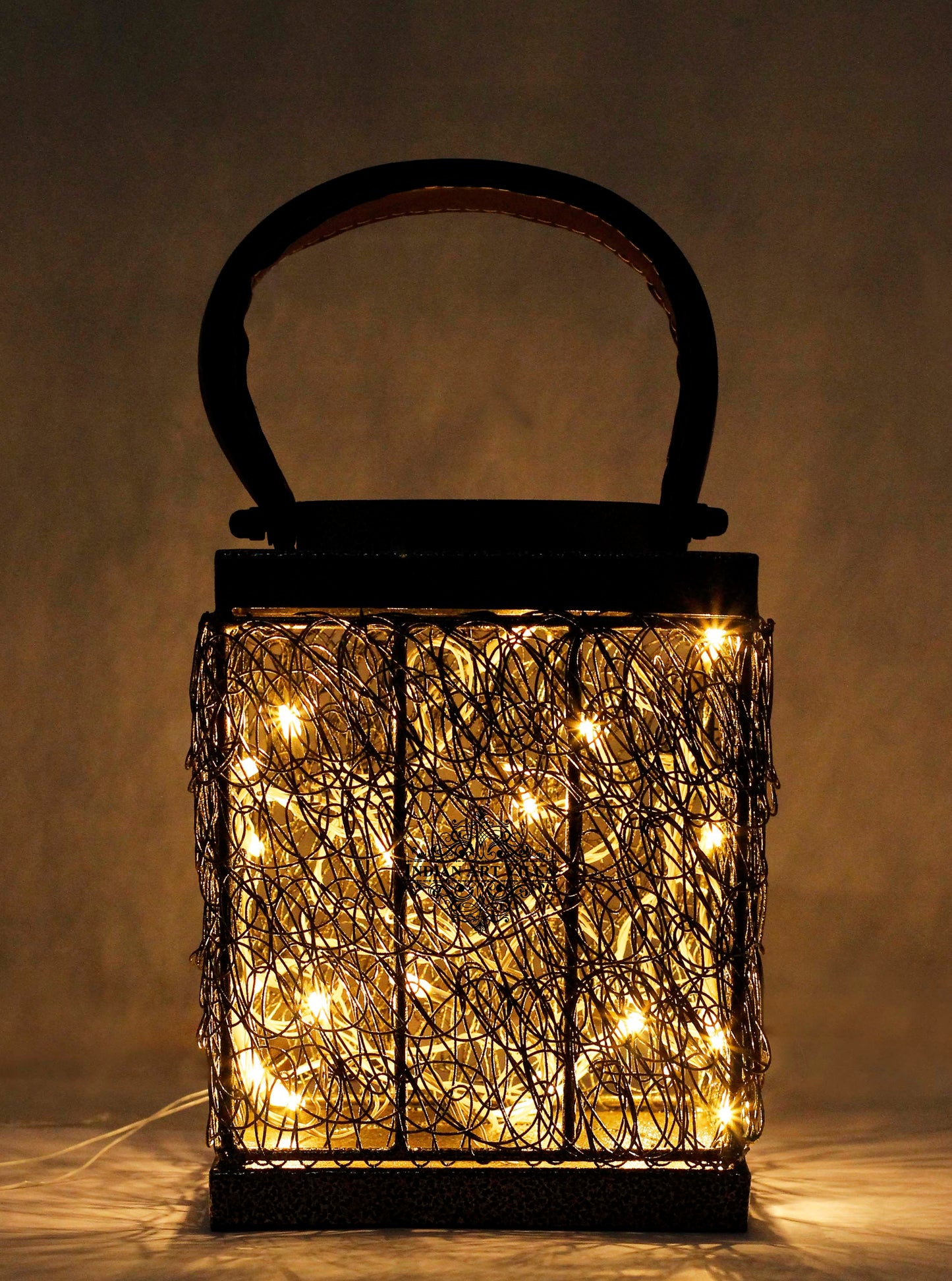 Handcrafted Iron Lamp with Handle, Decorative Items for Home, Hotel, Office, 12.70 cms