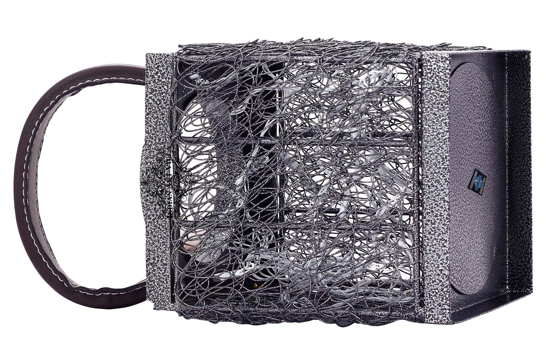 Handcrafted Iron Lamp with Handle, Decorative Items for Home, Hotel, Office, 12.70 cms