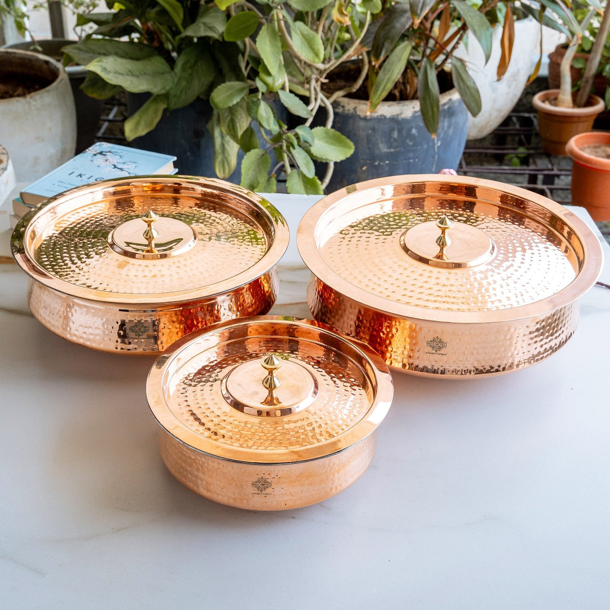 Copper Hammered Lagan with Tin Lining & Lid for Traditional Cooking