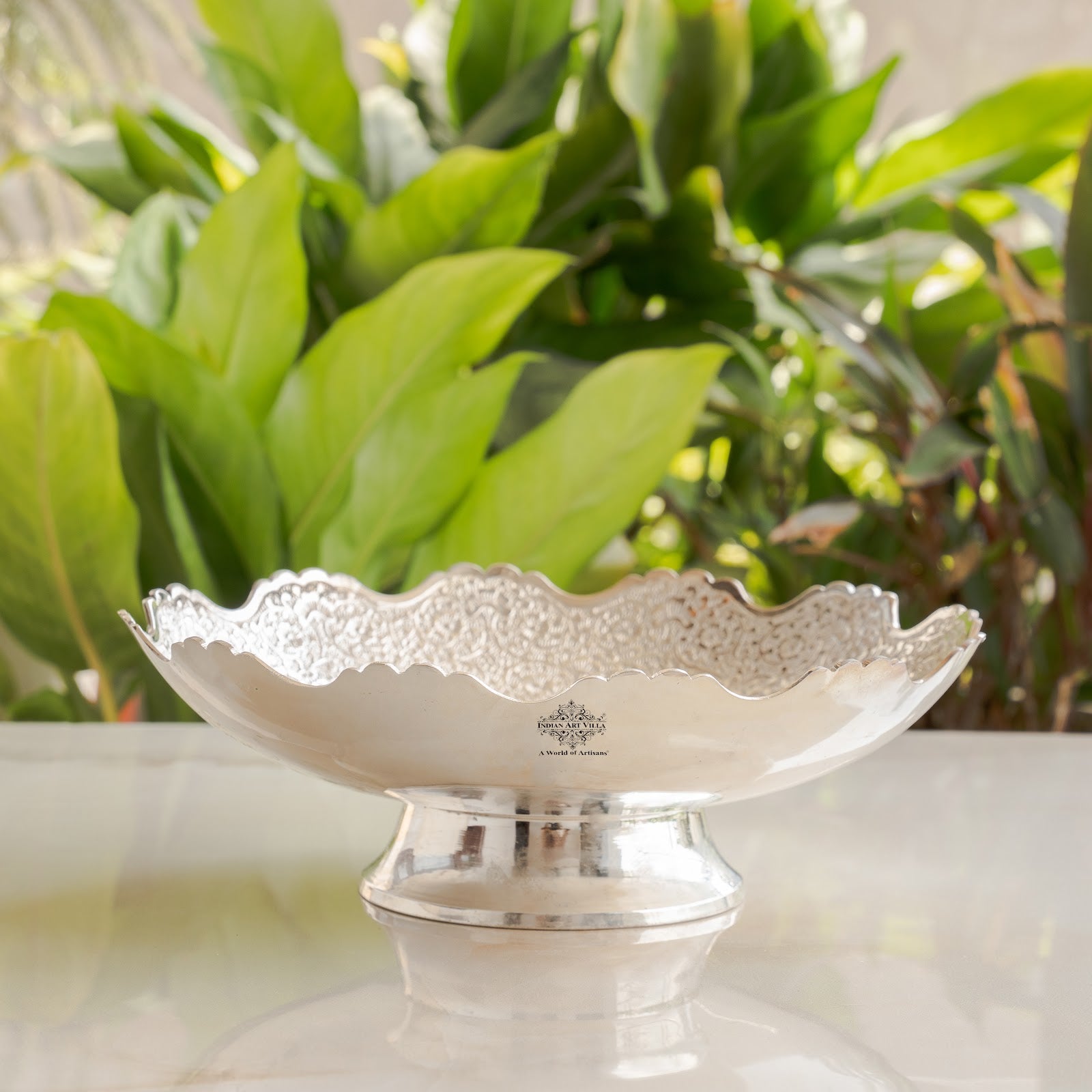 Handmade Silver Plated Round Design Deep Dish Bowl comes with Red/Blue Velevt box