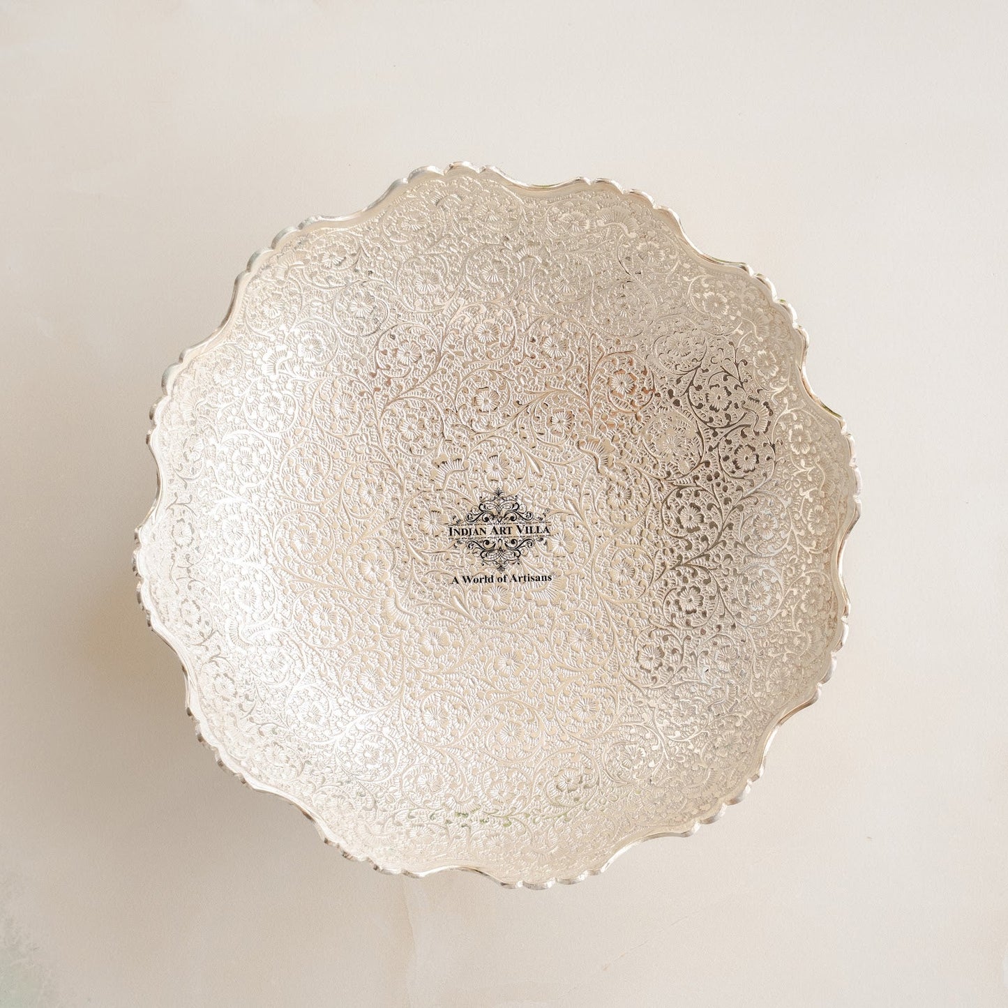 Handmade Silver Plated Round Design Deep Dish Bowl comes with Red/Blue Velevt box