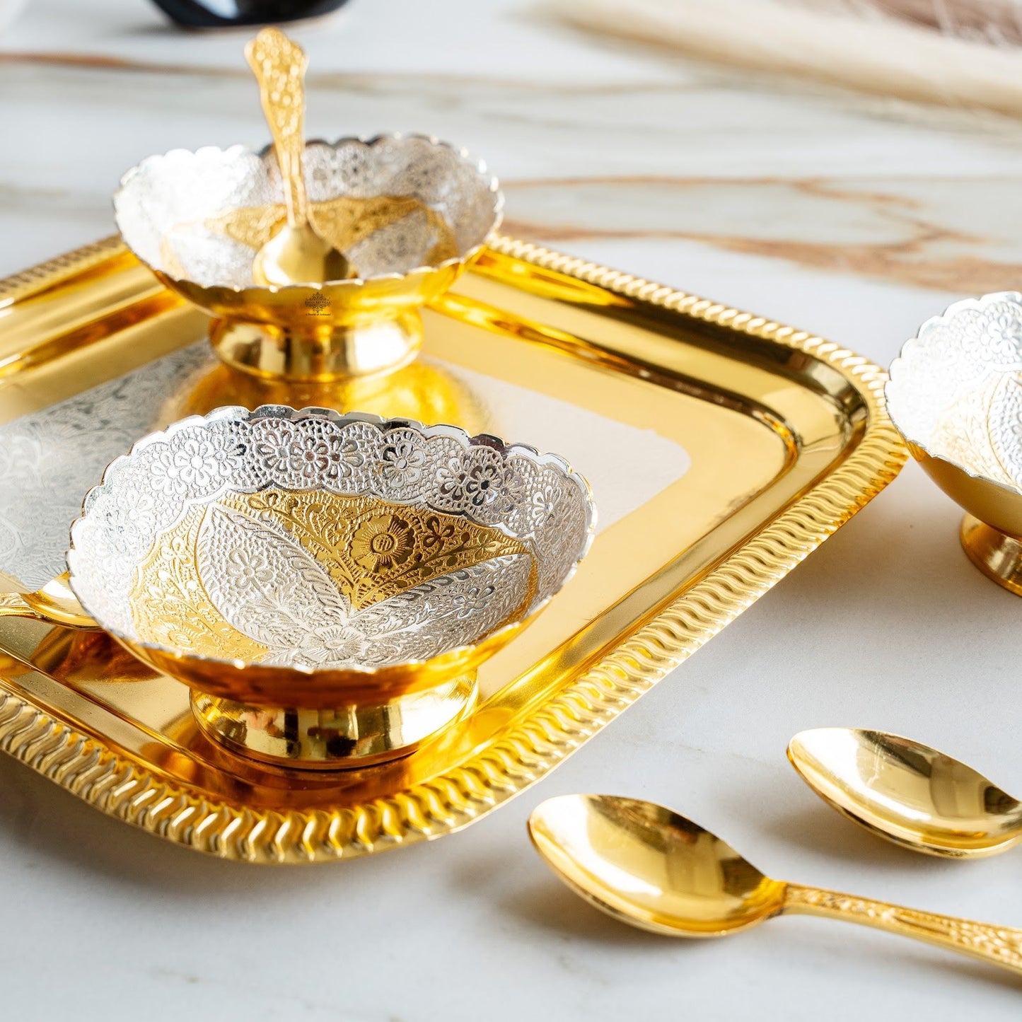 Pure Silver Plated Gold Polished 4 Bowl 4 Spoons 1 Tray