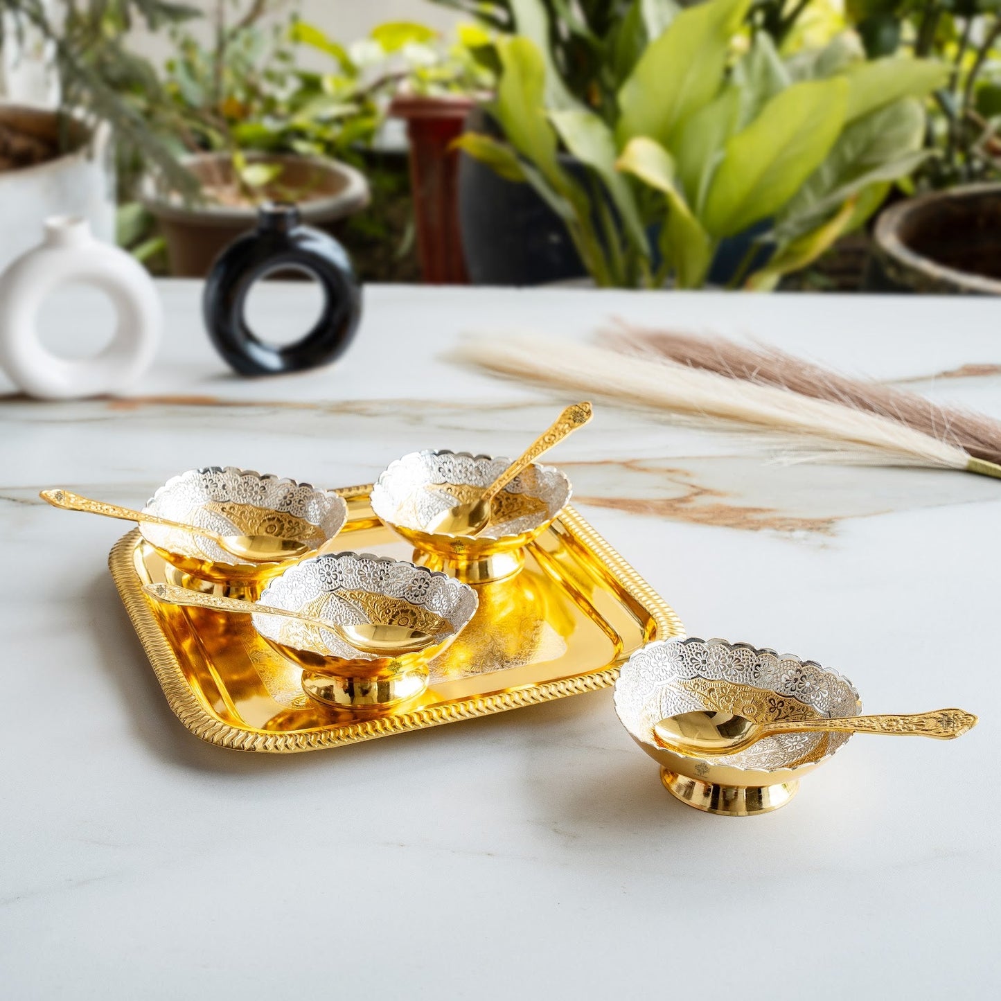 Pure Silver Plated Gold Polished 4 Bowl 4 Spoons 1 Tray