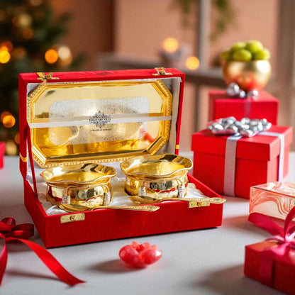 Pure Silver Plated Gold Polish Hammered Bowl with 2 Spoons & 1 Tray