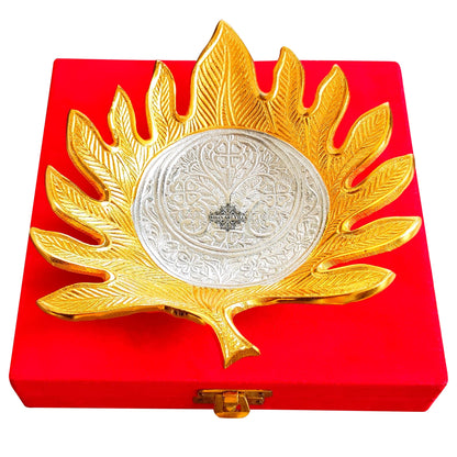 Silver-plated gold Polished Aluminum Flower Engraved Feather Design Decorative Platter