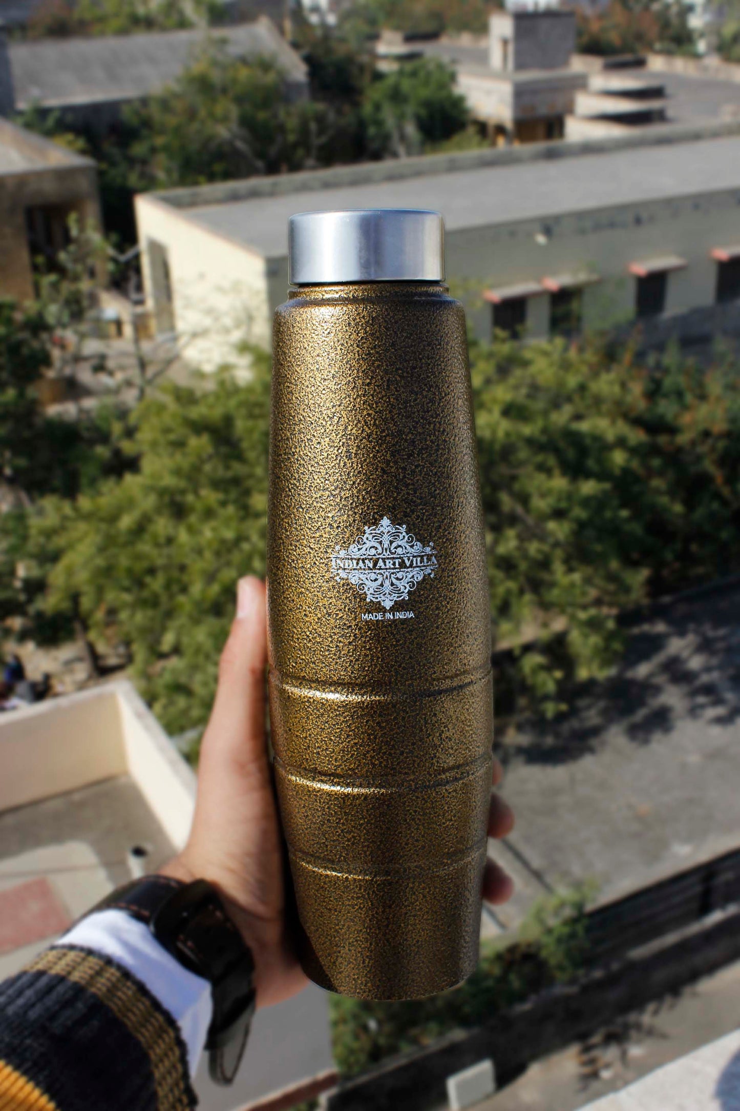 Stainless Steel Water Bottle Curve & Lining Design With Steel Cap & Antique Gold Color , Size-1000 ML, Travelling Purpose, Long Lasting, Drinkware, 1 Piece