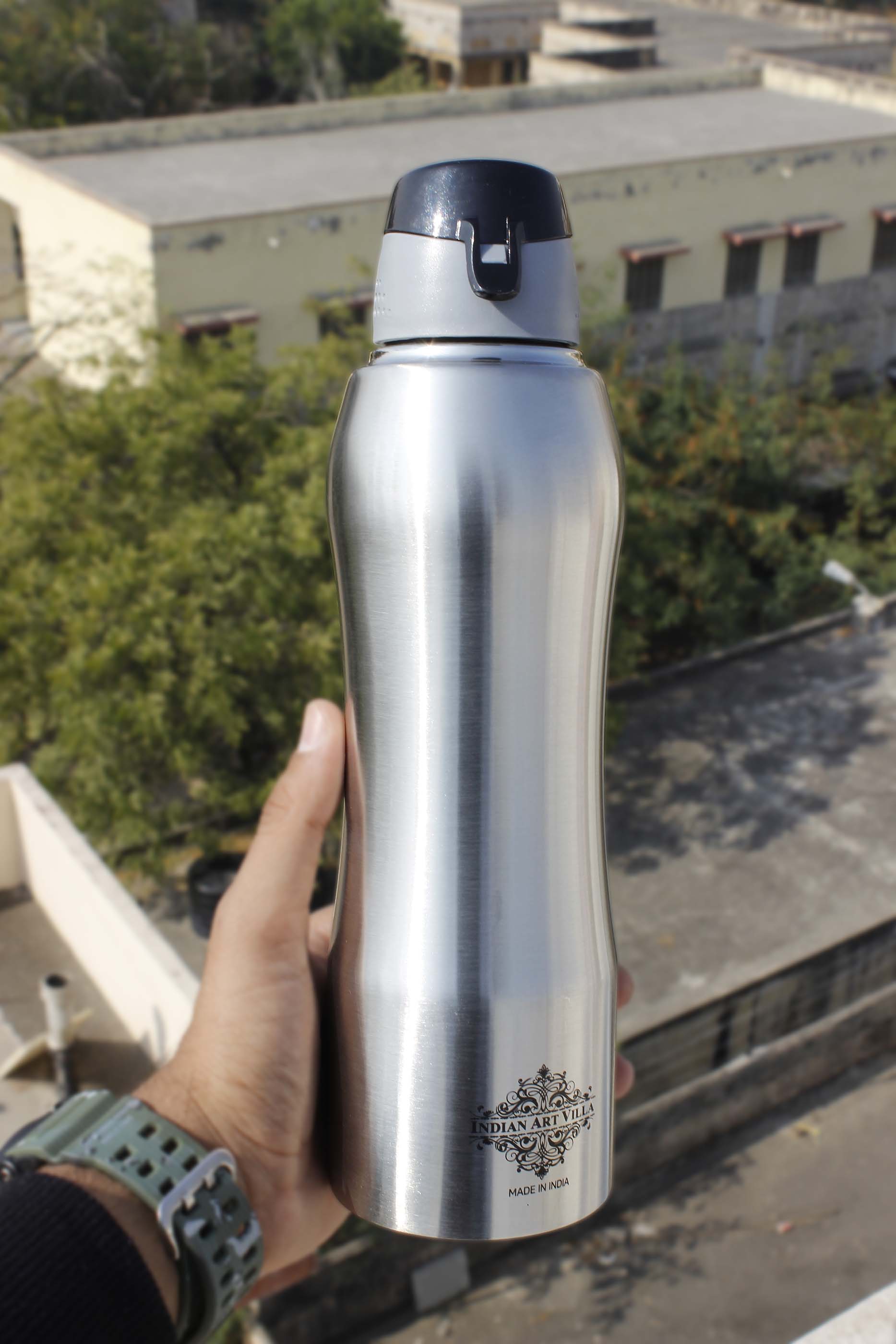 Pure Stainless Steel  Bottle Enorgonomic Design New Sipper Cap Plain Matt