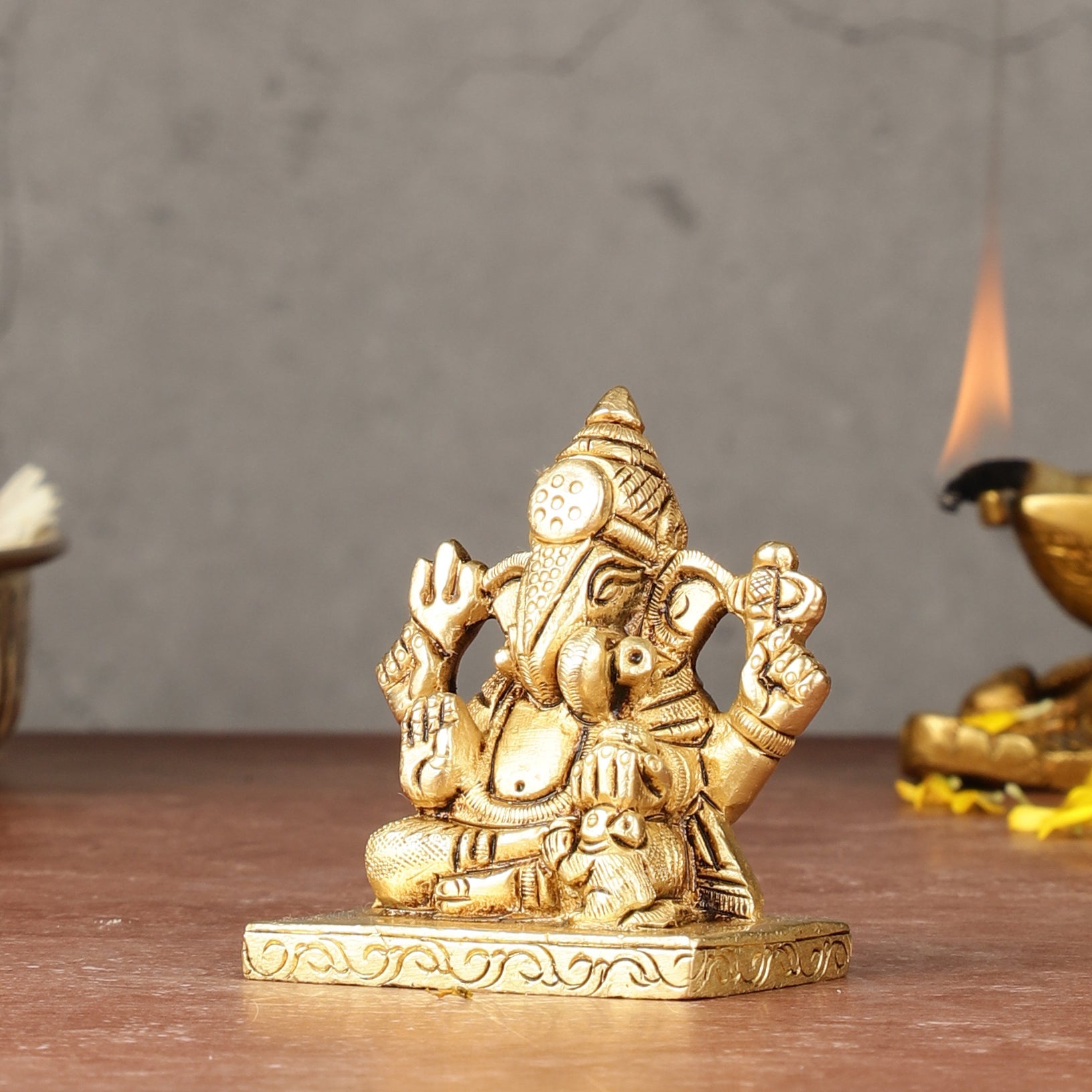 Brass Superfine small miniature Dagduseth Ganapati Idol - 3"