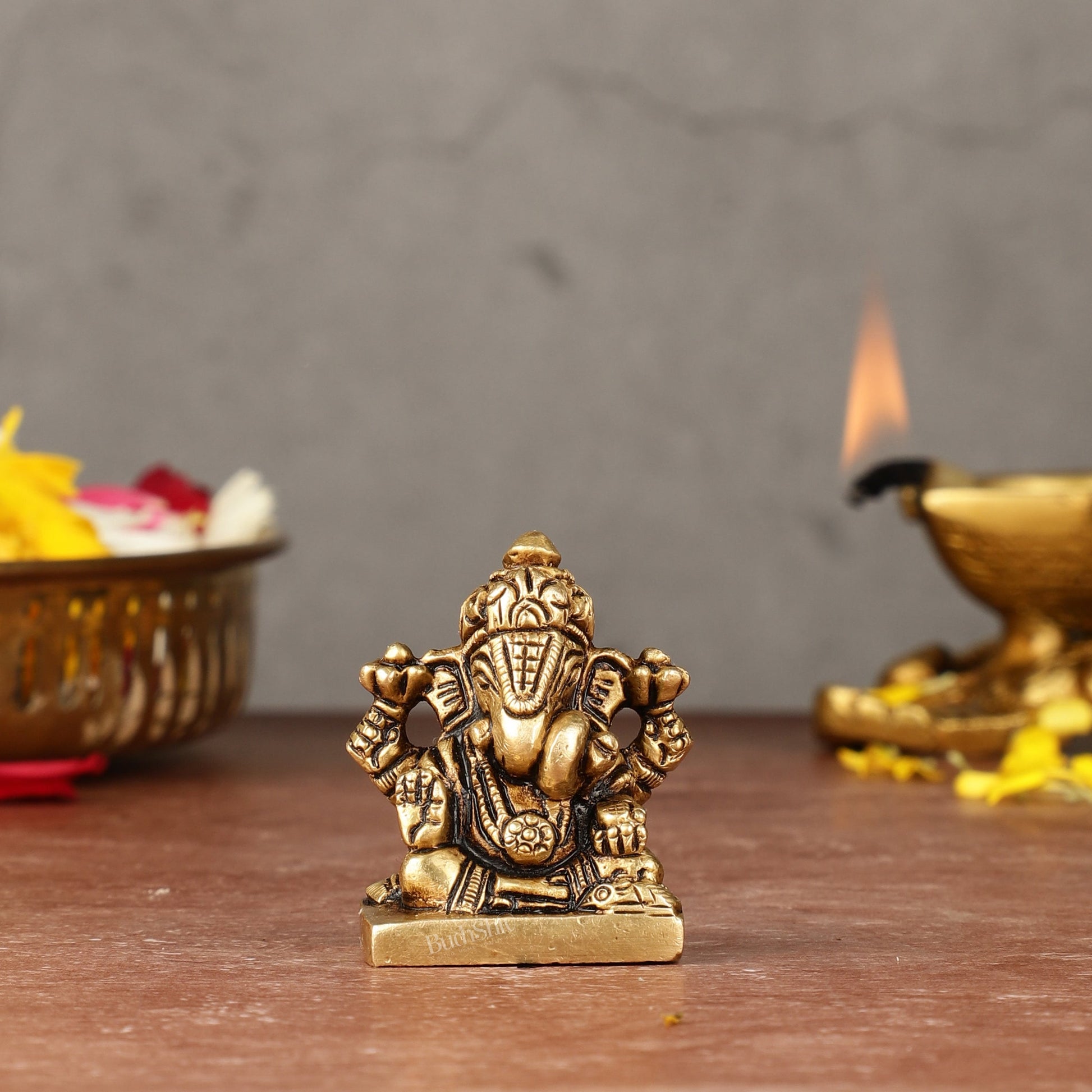 Brass Superfine small miniature Dagduseth Ganapati Idol - 2"