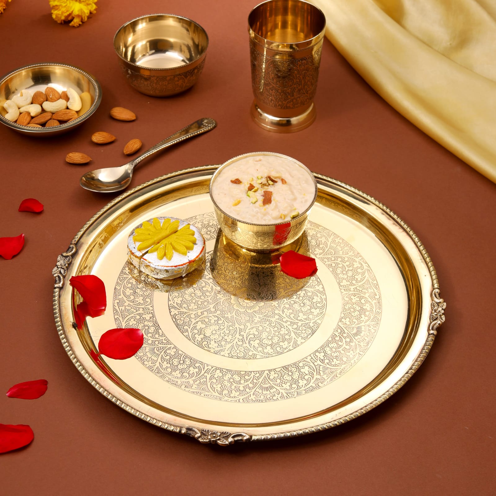 Brass Thali/Dinner Set (1.25 Kg)