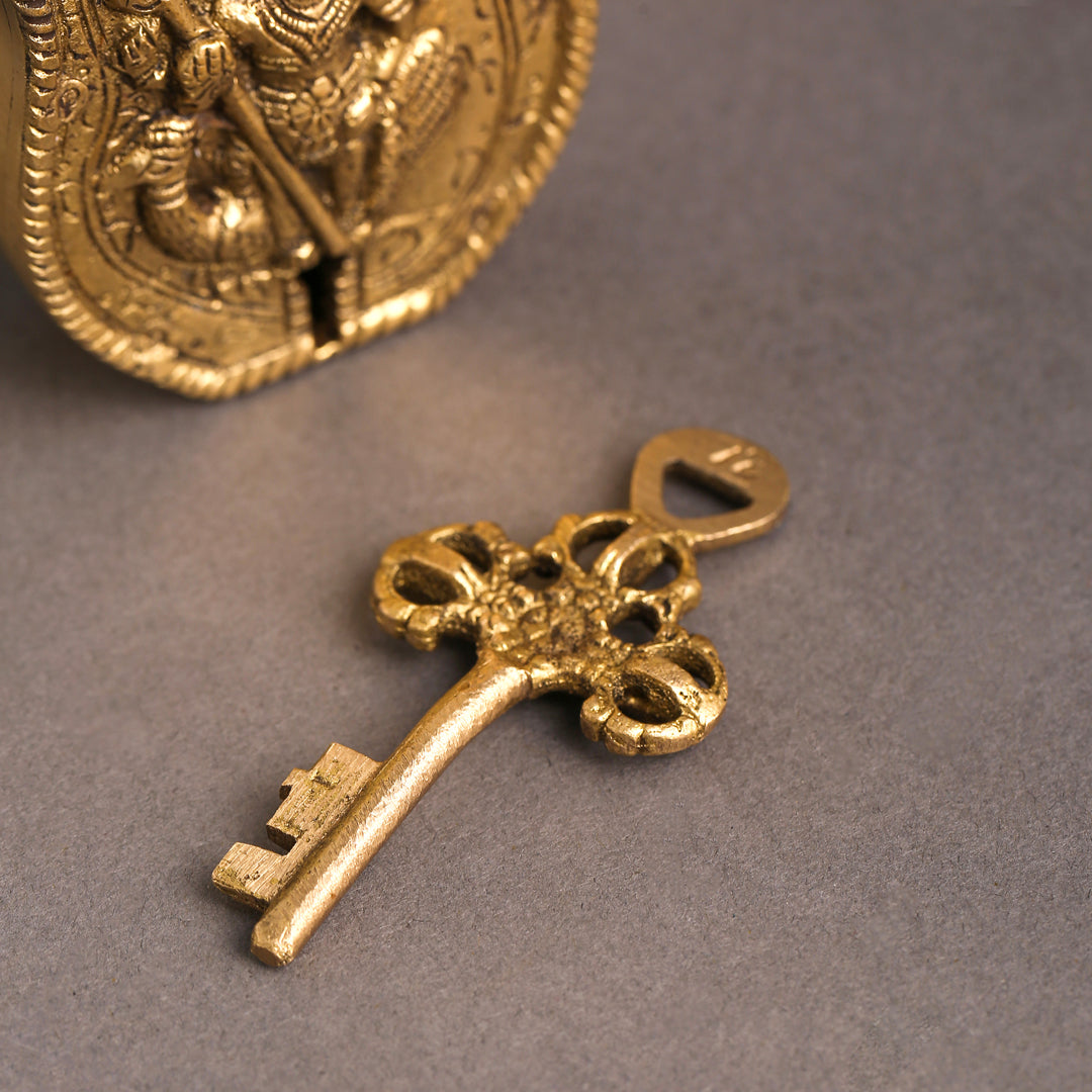 Brass Murugan Door Lock (4.5 Inch)