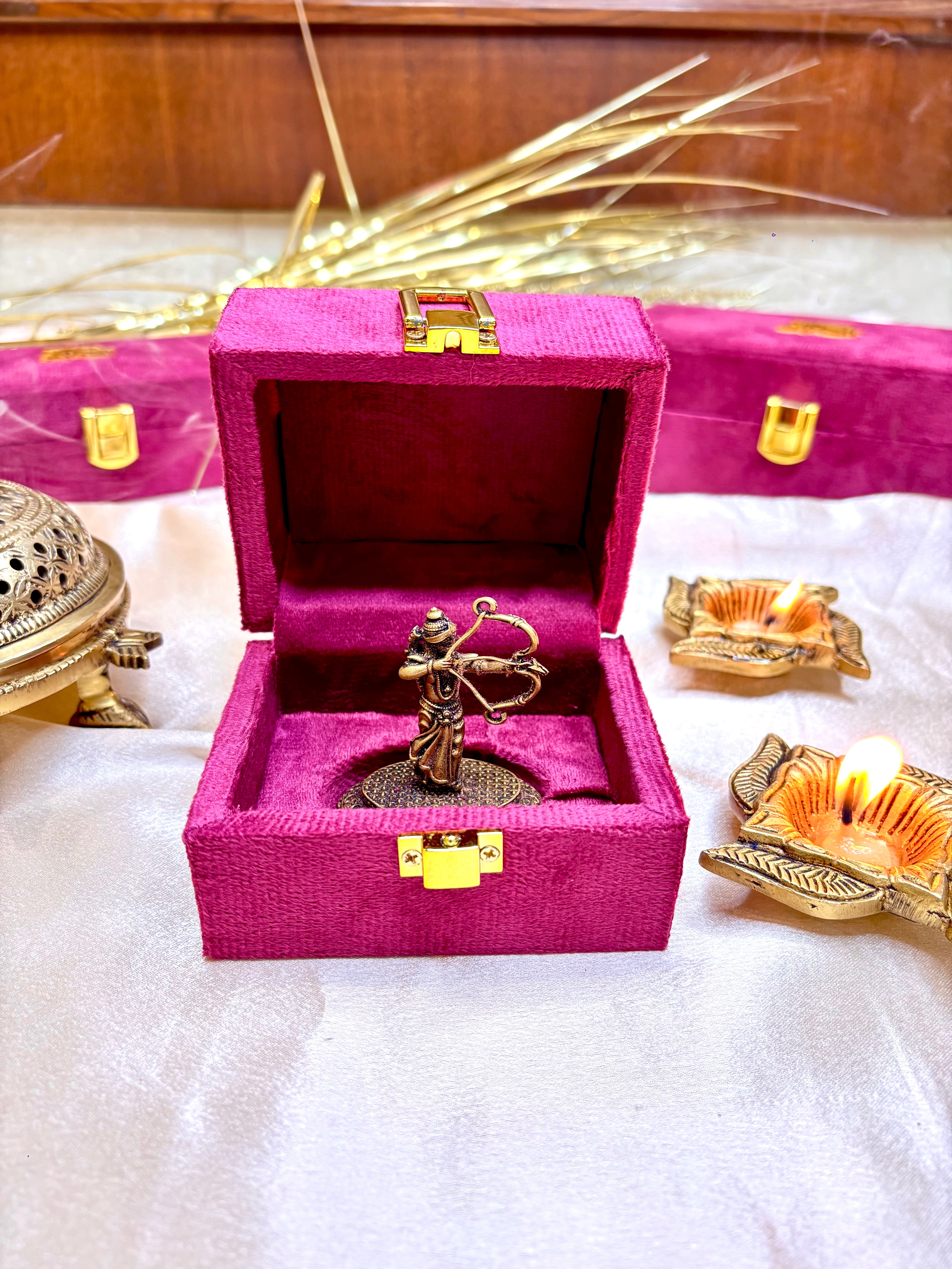 Brass Handcrafted Ram Idol with Velvet Gift Box (2.5 Inch)