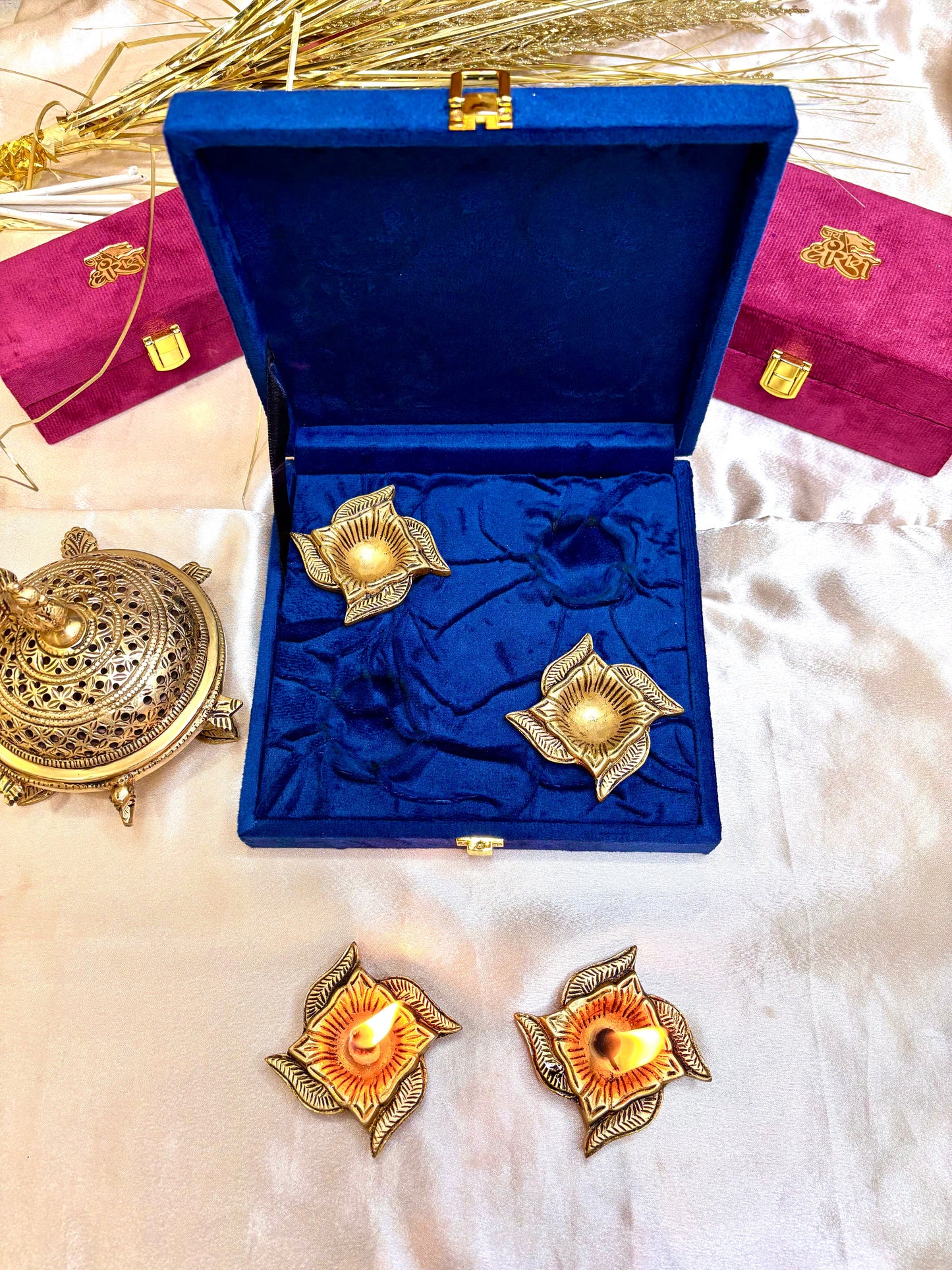 Brass Swastik Oil Diya Set (0.8 Inch)