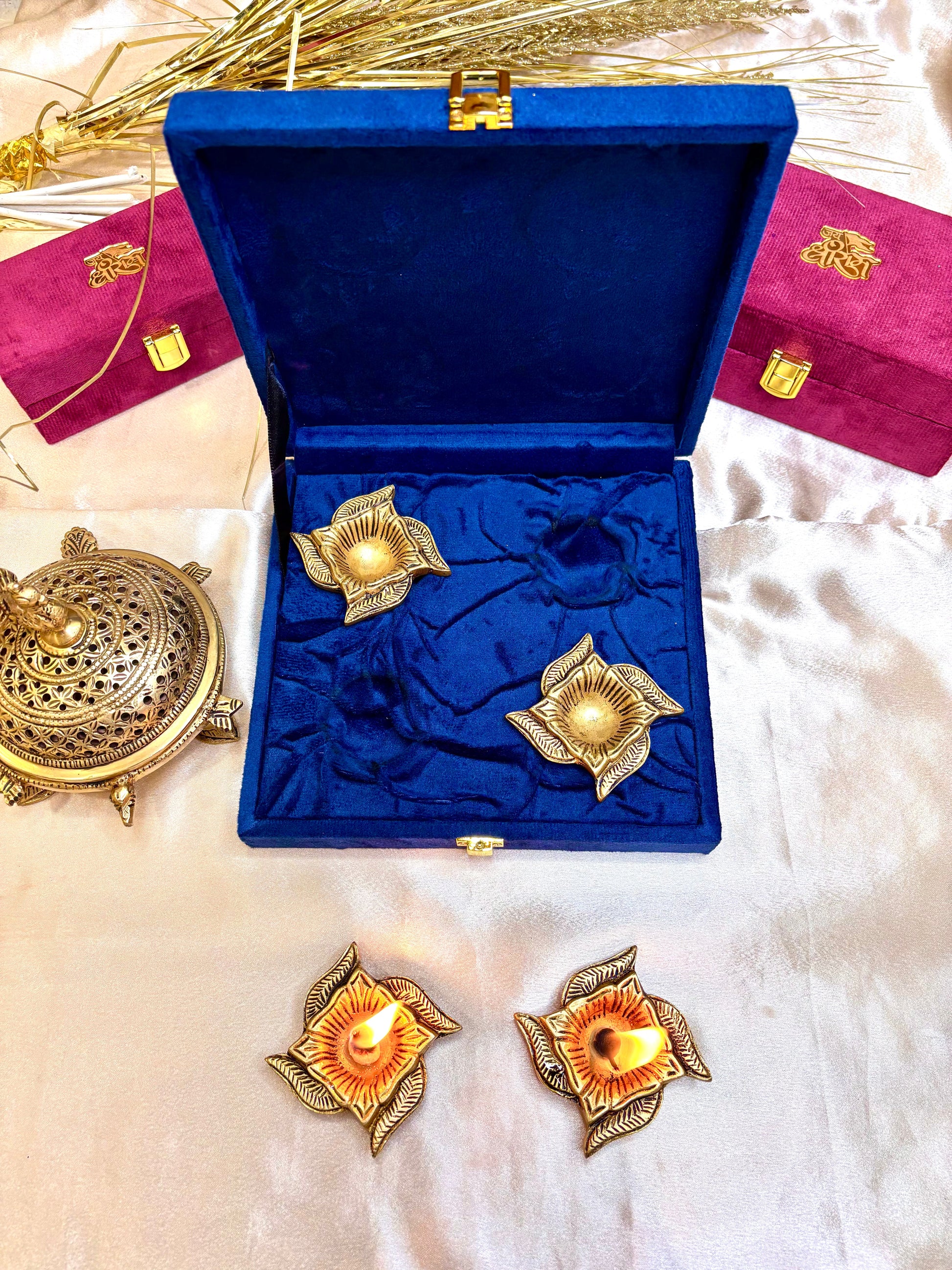 Brass Swastik Oil Diya Set (0.8 Inch)