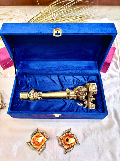 Brass Candle Stand with Velvet Gift Box – Elegant Décor & Gift (10.9 Inch)