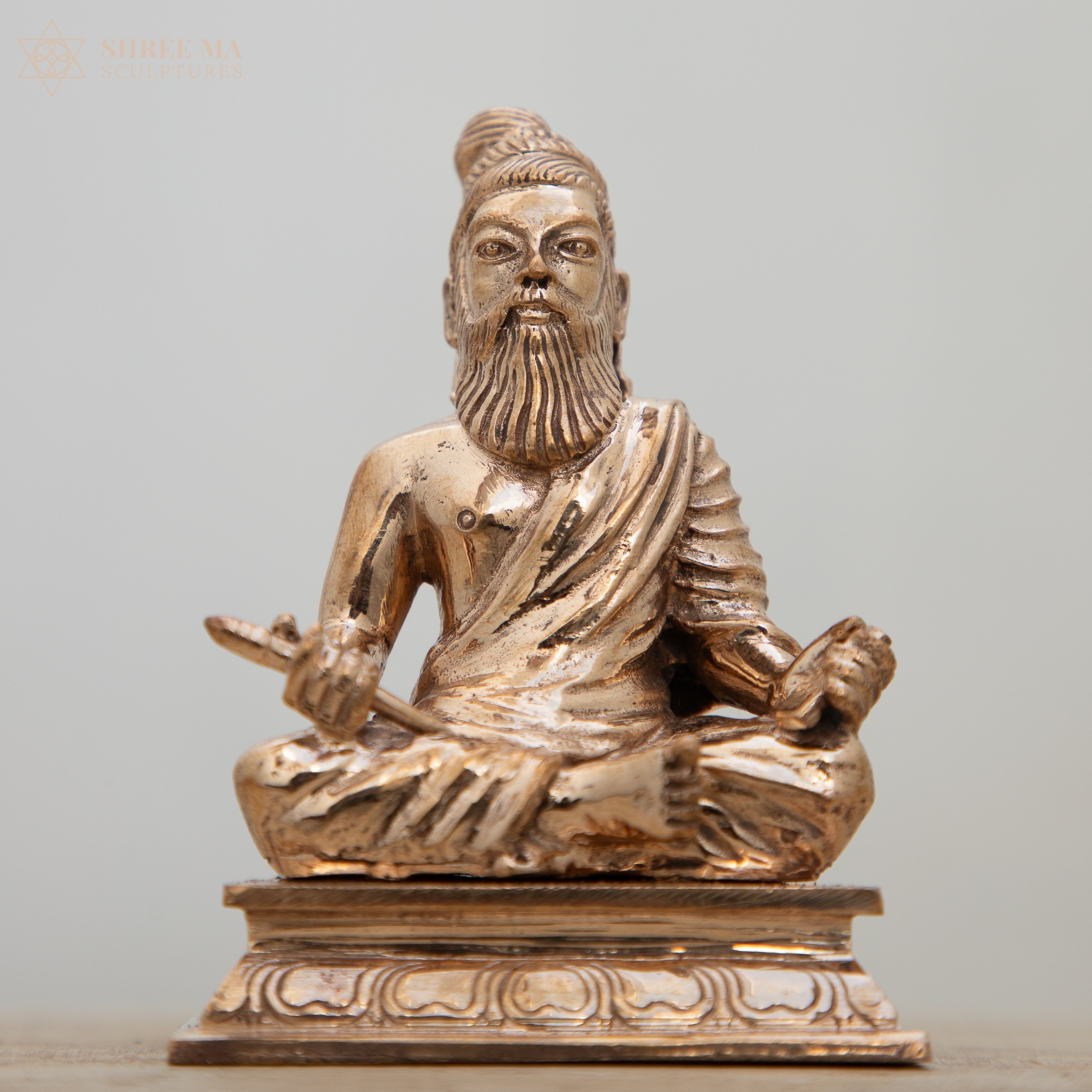 Thiruvalluvar 4-Inch Handcrafted Panchaloha Idol