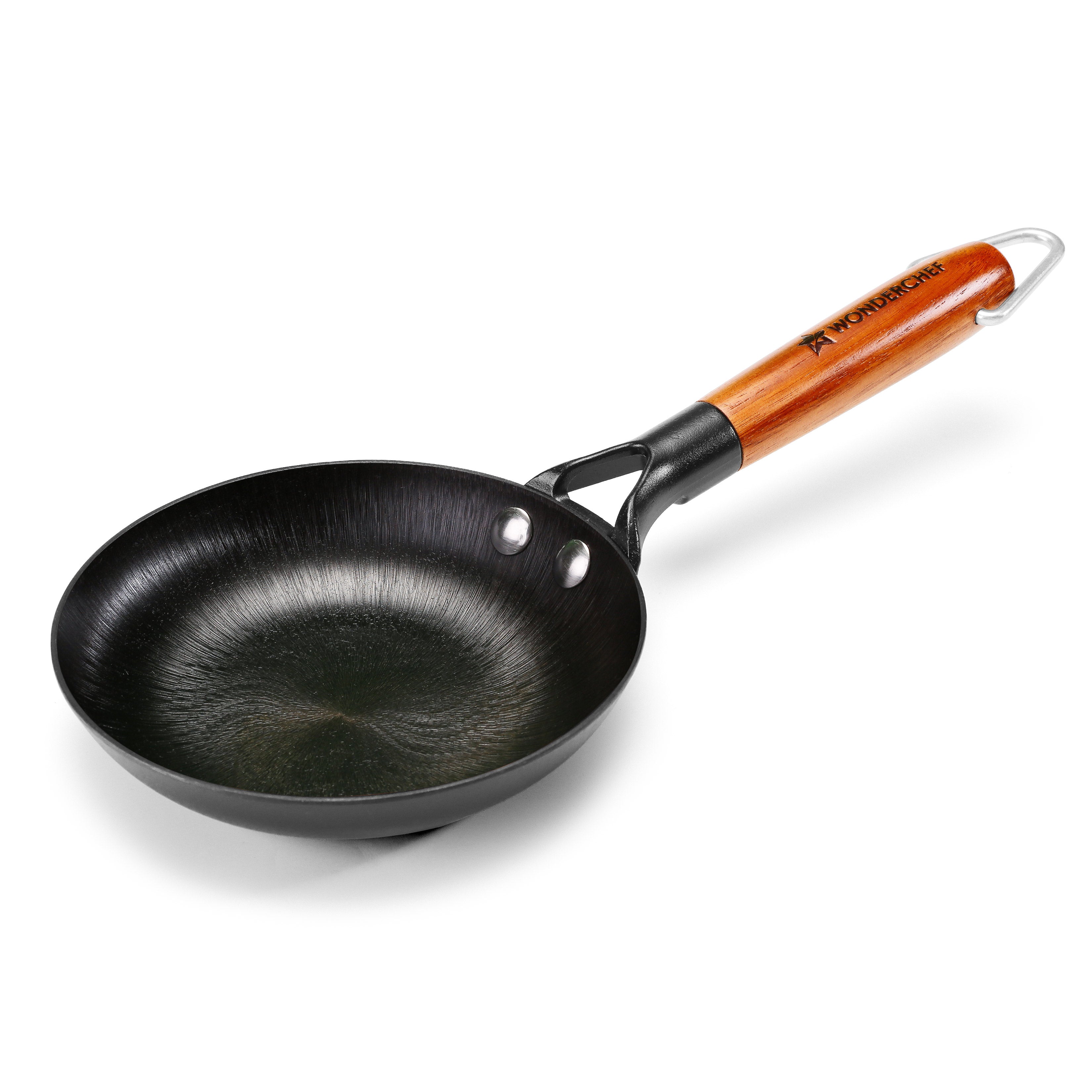 Pre-Seasoned Ferro Light 24cm Cast Iron Fry Pan | 1.4L | Acacia Wooden Handles | Gravity Moulding Technology | No Chemical Coating |10 Year Warranty